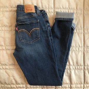 Levi’s 535 super skinny jeans